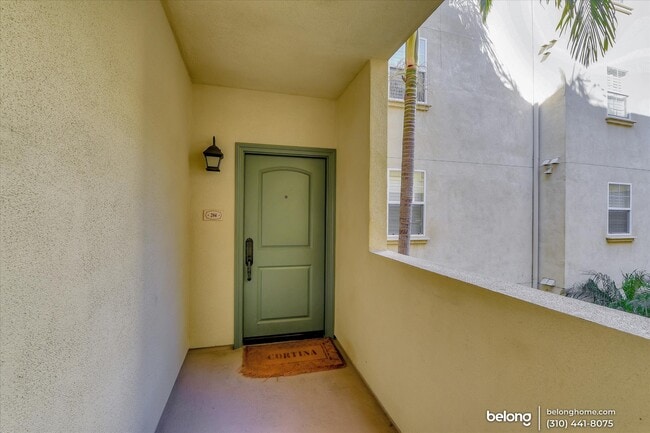 Building Photo - 4237 Longridge Ave