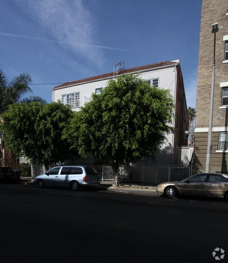 Foto principal - 307 Witmer St
