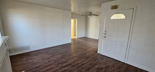 Foto del edificio - 4319 33rd St