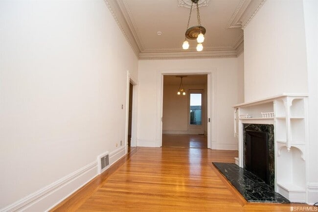 Foto del edificio - 923 Treat Ave