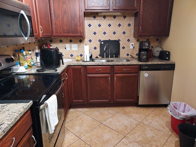 Photo - 1131 Stringers Ridge Rd Apartment