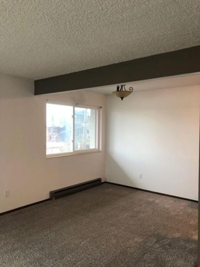 Large 2 Bedroom Greenlake Apartment Apartment for Rent in Seattle, WA
