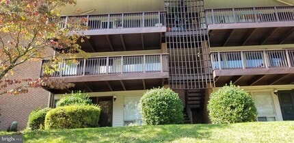 Building Photo - 170 Talbott St