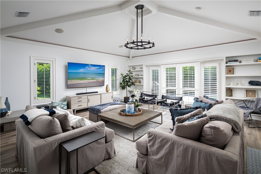 Foto principal - 420 Palm Cir E