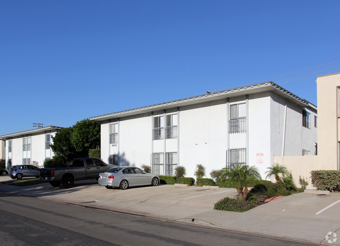 Foto principal - 3833 Jewell St
