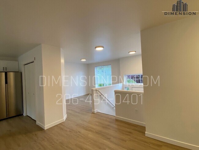 Foto del edificio - Stylish 4 Bedroom, 2 Bathroom Home with Great Layout