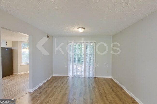 Foto del edificio - 2914 Knollberry Ln
