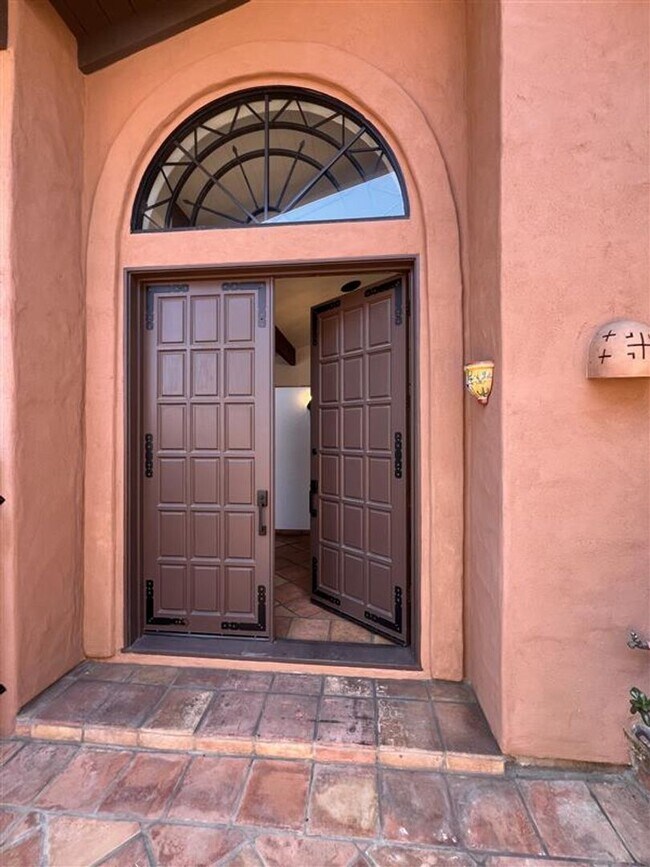 Building Photo - Spanish-Style, Long Term, Unfurnished House