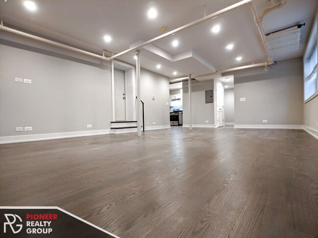 Foto del edificio - 1931 W Winona St