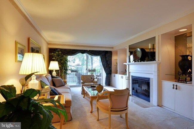 Building Photo - 1620 Rebecca Ct