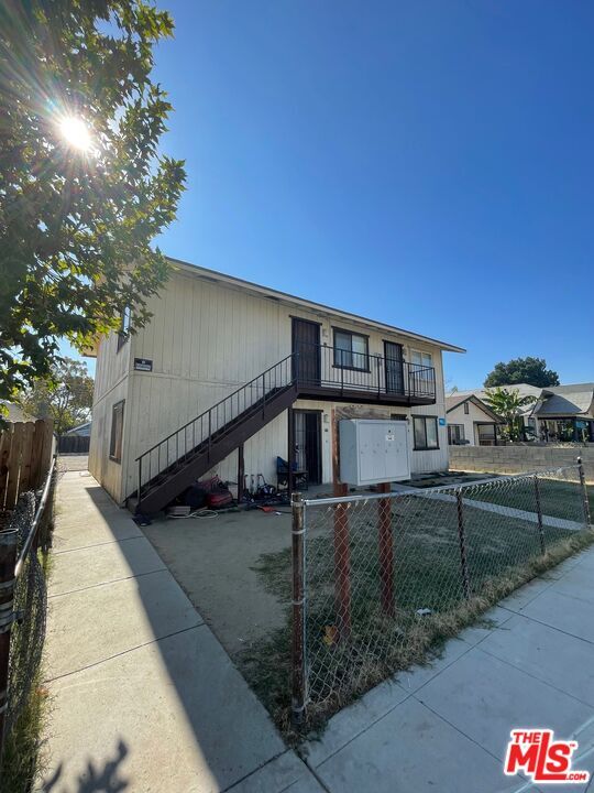 Building Photo - 1817 Blanche St