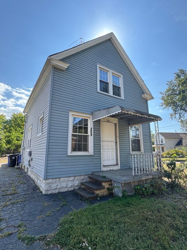 Building Photo - 7006 Morgan Ave