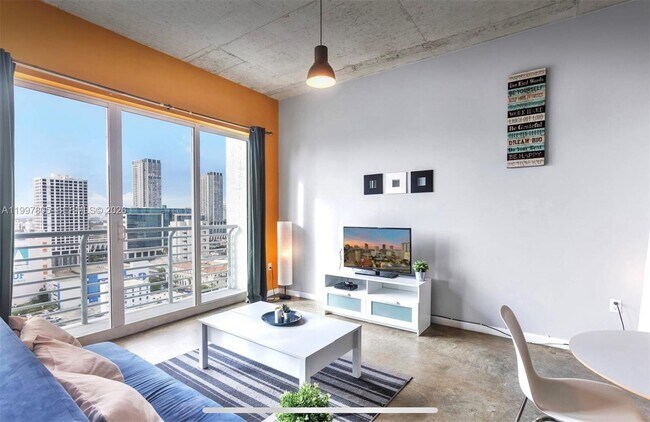 Foto del edificio - 133 NE 2nd Ave