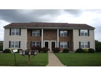 Primary Photo - 203 Weeping Willow Ln
