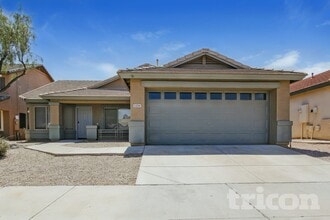 Building Photo - 5334 N Ormondo Way