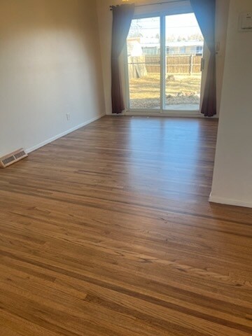 Foto del edificio - 2203 Collier Ave