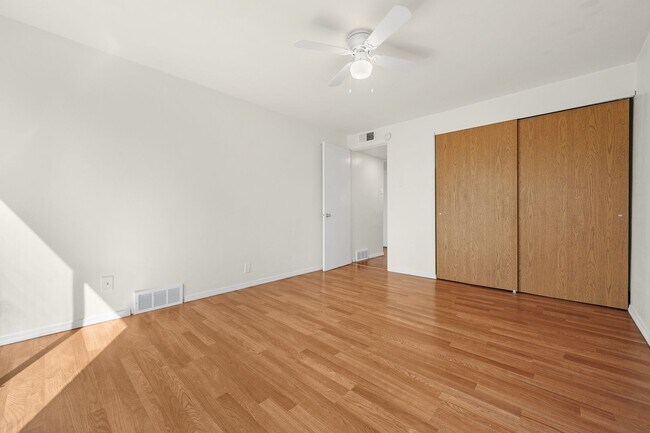 Foto del interior - COURTYARD GARDENS APARTMENTS