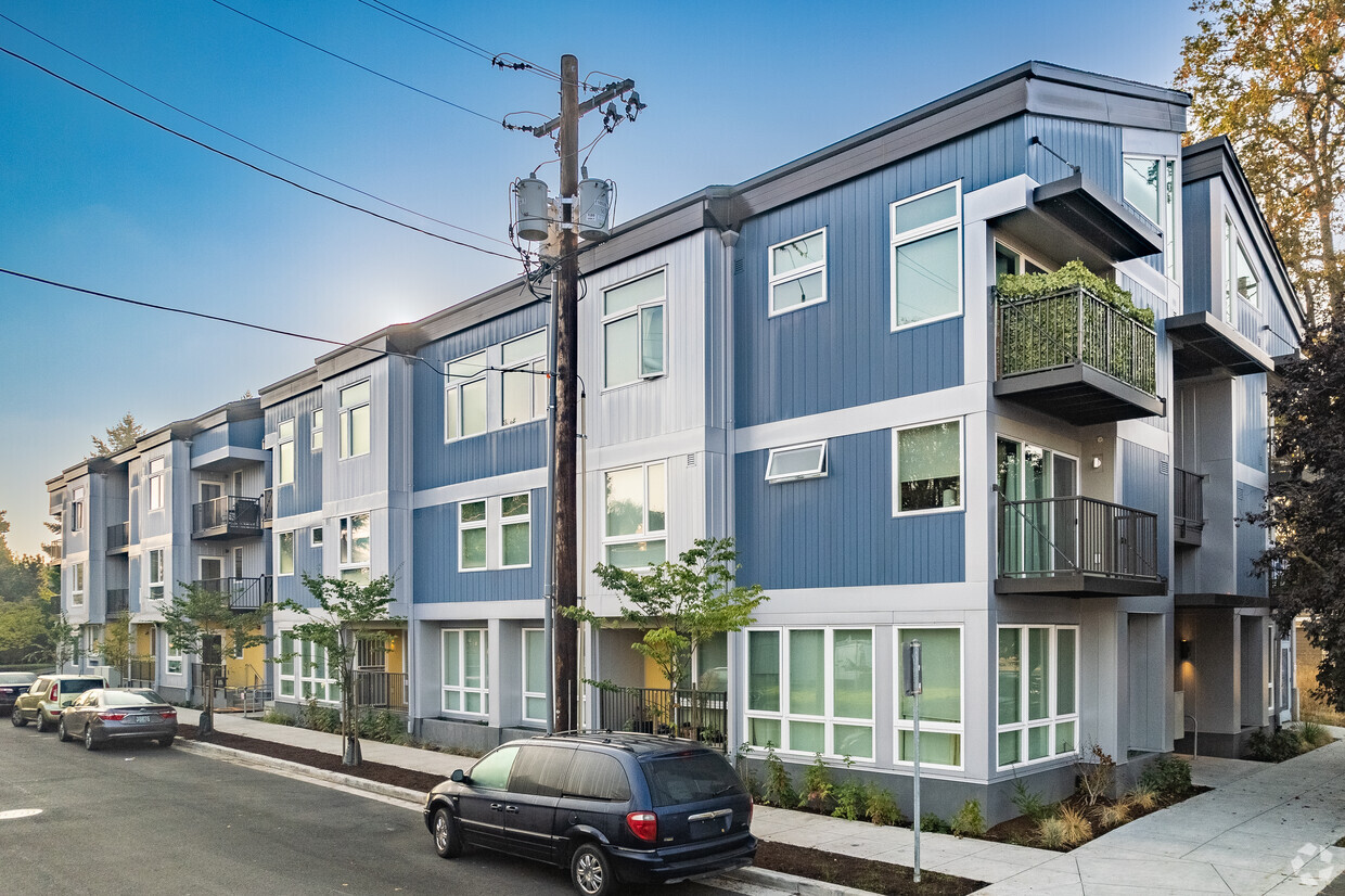 Kenton Townhomes - Apartments in Portland, OR | Apartments.com