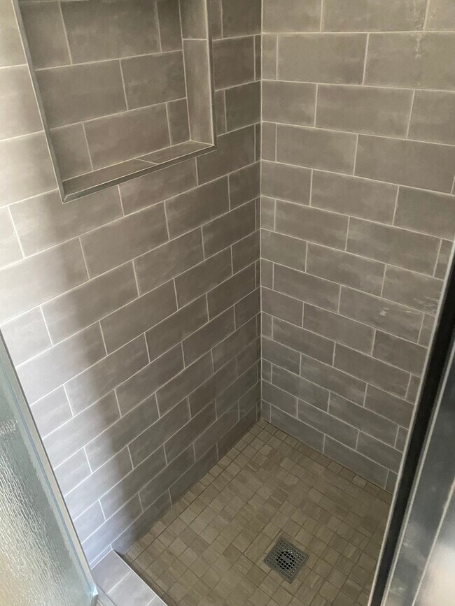 Foto del edificio - 334 N Ave 53