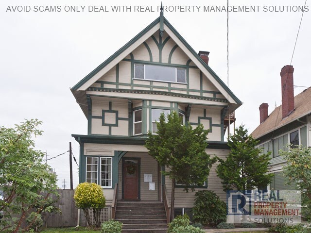 Building Photo - Classic Craftsman Top Floor Unit in Nob Hill!