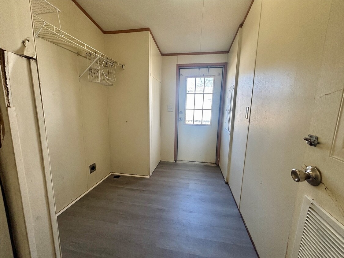 Building Photo - 14355 Enchanted Waters Dr