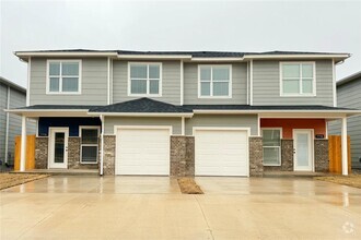 Building Photo - 7713 Owen Ln