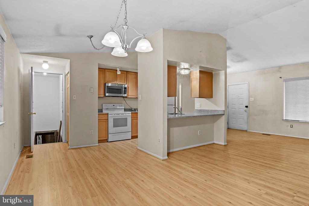 Foto del edificio - 8406 Rainbow Bridge Ln