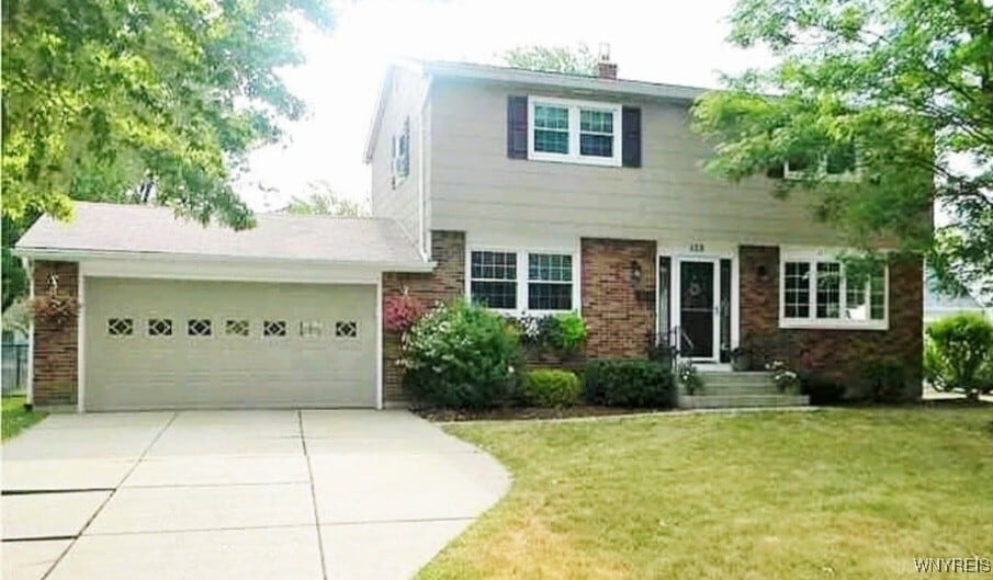 Primary Photo - 123 Ava Ln