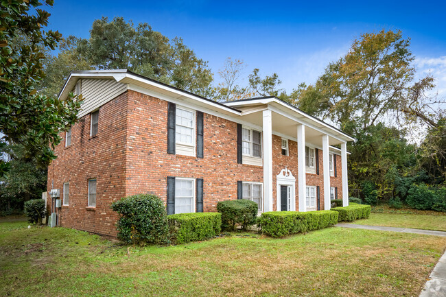 Ashley Oaks Building - Ashley Oaks Apartments