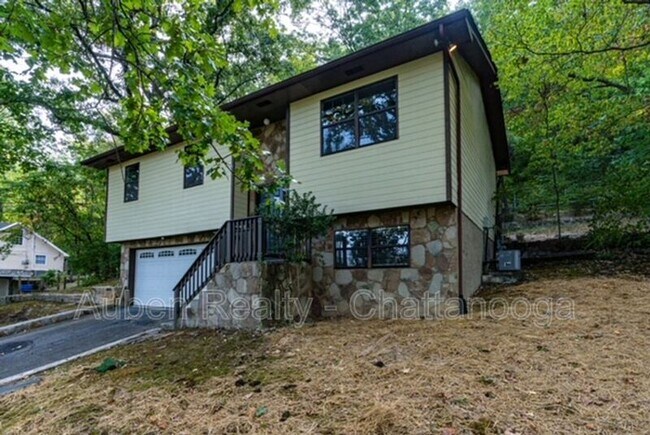 Foto del edificio - 3712 Pickering Ave