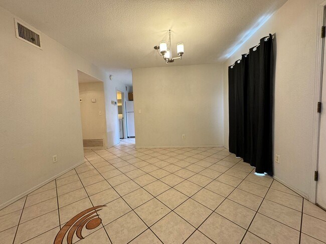 Building Photo - 3BR/2.5BA/2CG, 1,616 sq.ft. rental in Sier...