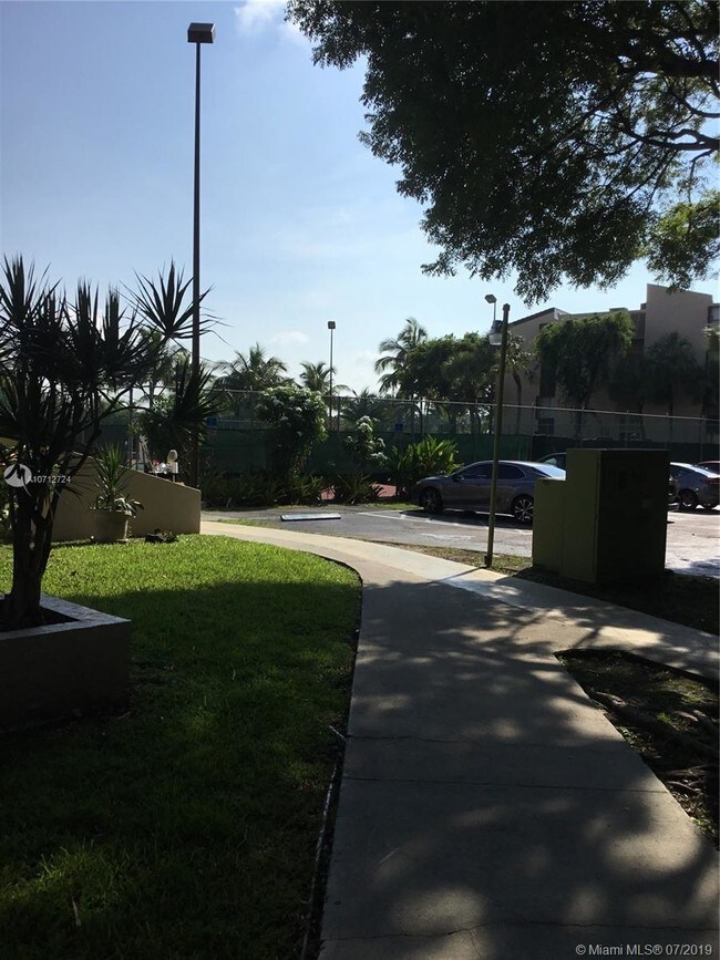 Foto del edificio - 14421 SW 88th St