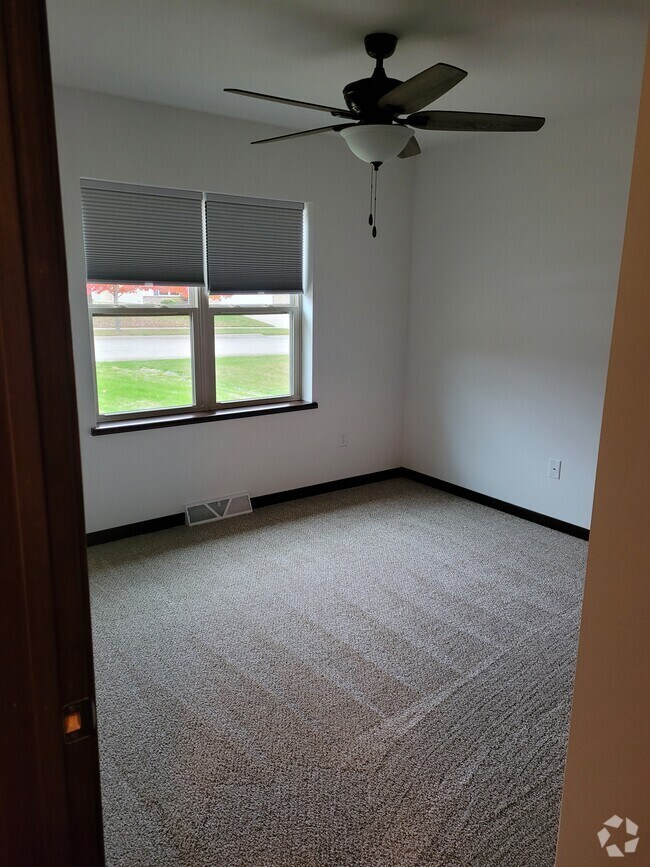 4 Bedroom Townhomes for Rent in Kewaskum WI 1 Townhouses