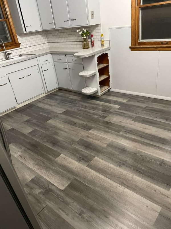 Foto del edificio - 21650 Fuller Ave