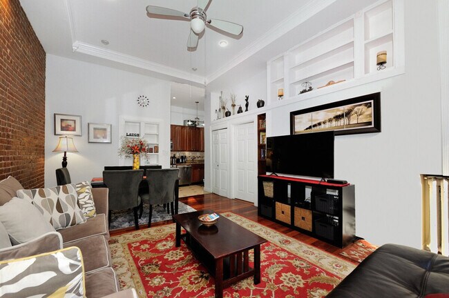 Foto del edificio - 200 Central Prk W