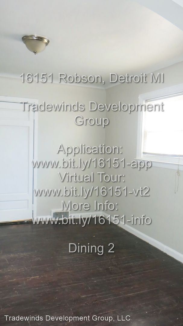 Foto del edificio - 3 br, 1 bath House - 16151 Robson Street