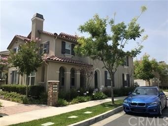Foto principal - 917 N Woodbine Way