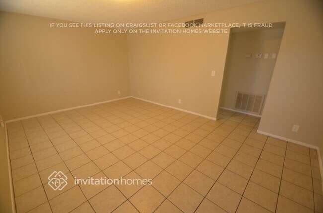 Foto del edificio - 220 E 9th Dr