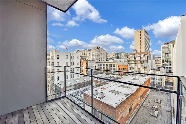 Building Photo - 1238 Sutter St