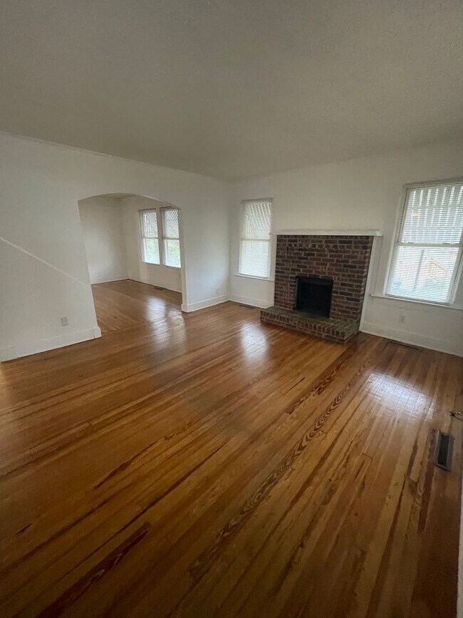 Foto del edificio - Welcome to this charming 2 bedroom, 1 bathroom home in Gastonia, NC.