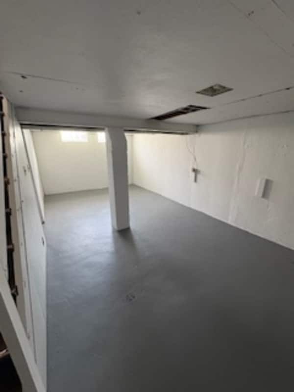 Foto del edificio - 18779 Roscommon St