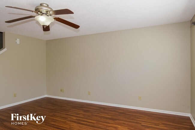 Foto del edificio - 10188 Cumberland Pointe Blvd