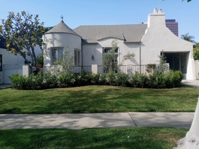 Primary Photo - 6527 Hayes Dr