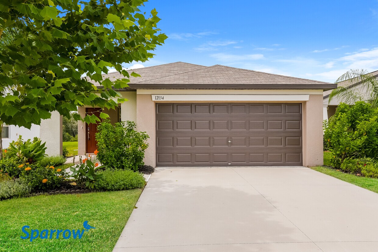 Foto principal - 12134 Miracle Mile Drive