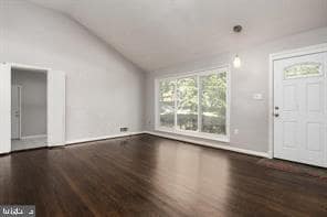 Building Photo - 9211 E Parkhill Dr