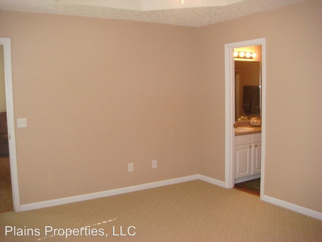 Building Photo - 993 Pleasant Ave