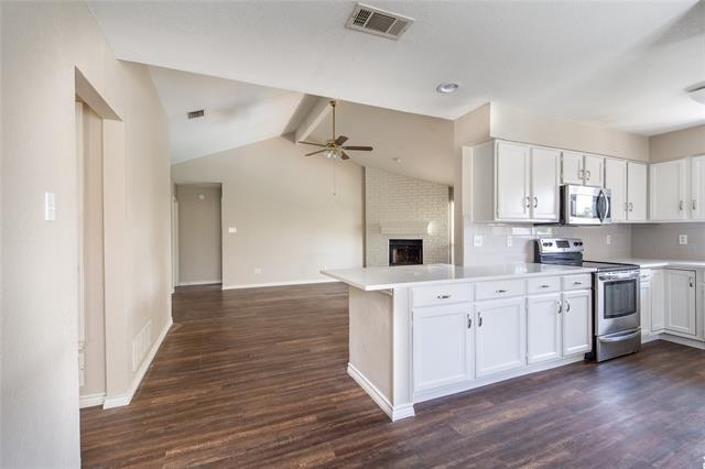 Foto del edificio - 900 Ledgemont Dr