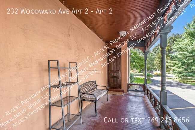 Foto del edificio - 232 Woodward Ave