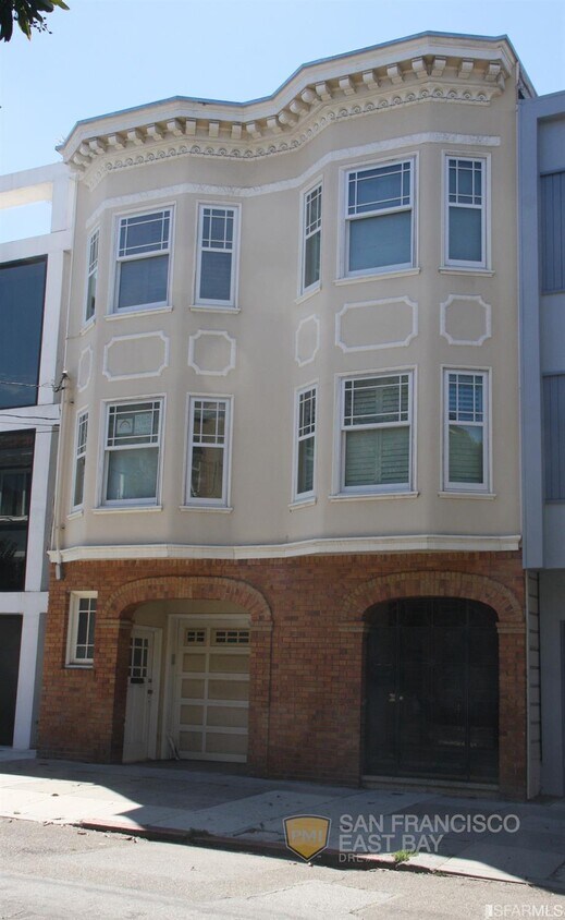 Foto principal - 46 Oakwood St