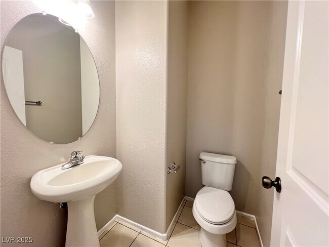 Foto del edificio - 428 Redruth Dr